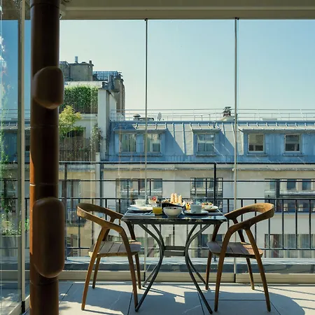 The One Alma Otel Paris