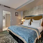 The One Alma Hotel