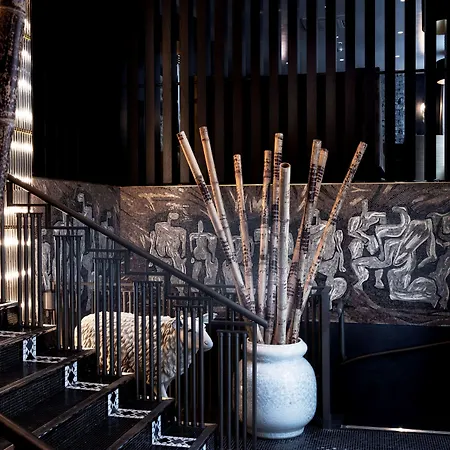 The One Alma 5* Paris