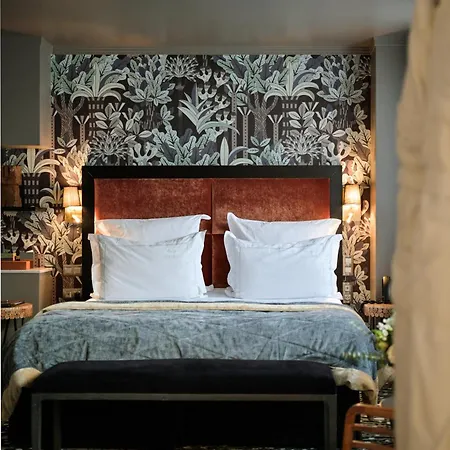 The One Alma Hotel