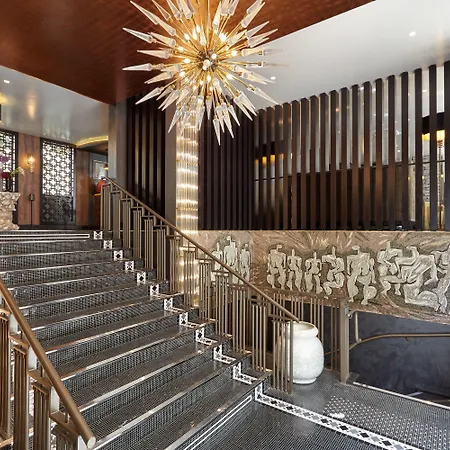 The One Alma Hotel Paris