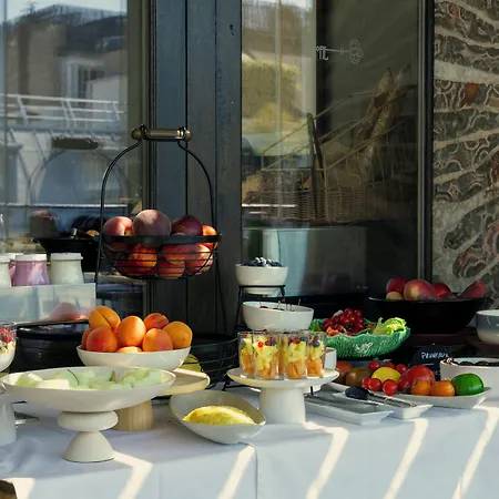 The One Alma Hotel