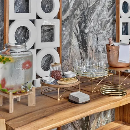 The One Alma Hotel París