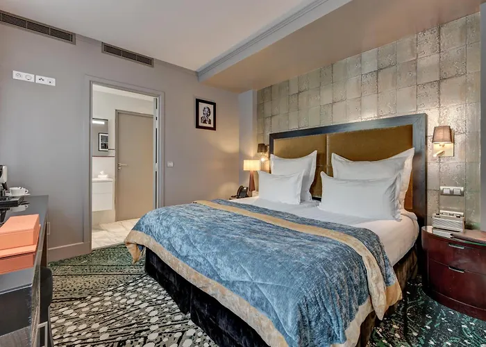 The One Alma Отель