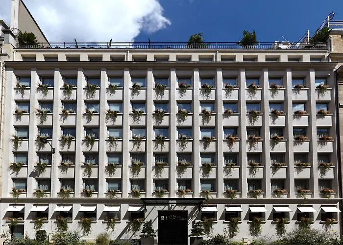 Отель The One Alma