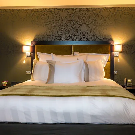 Hotel The One Alma Paris